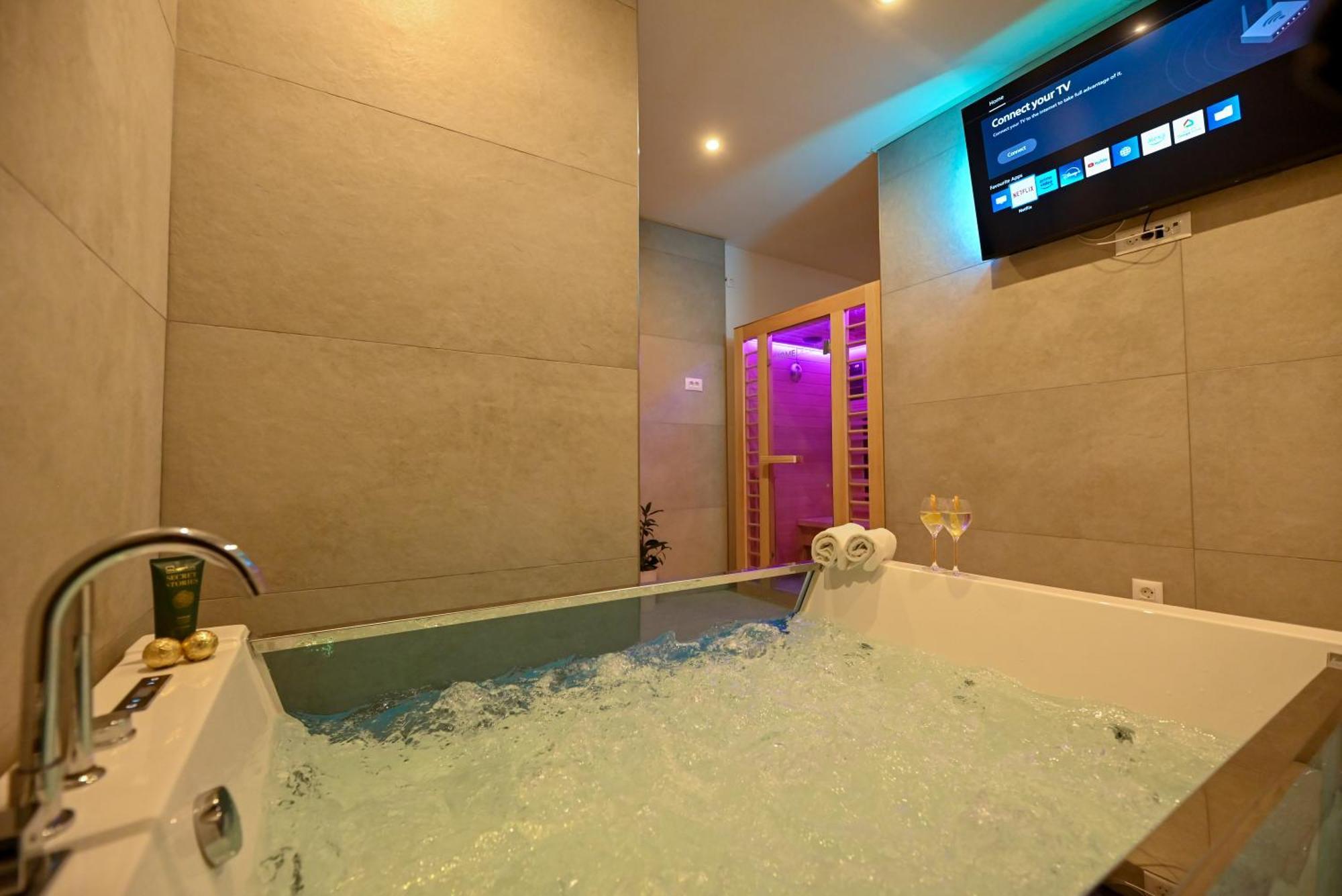 Luxury Apartment With Garden Jacuzzi And Wellness Trogir Eksteriør bilde