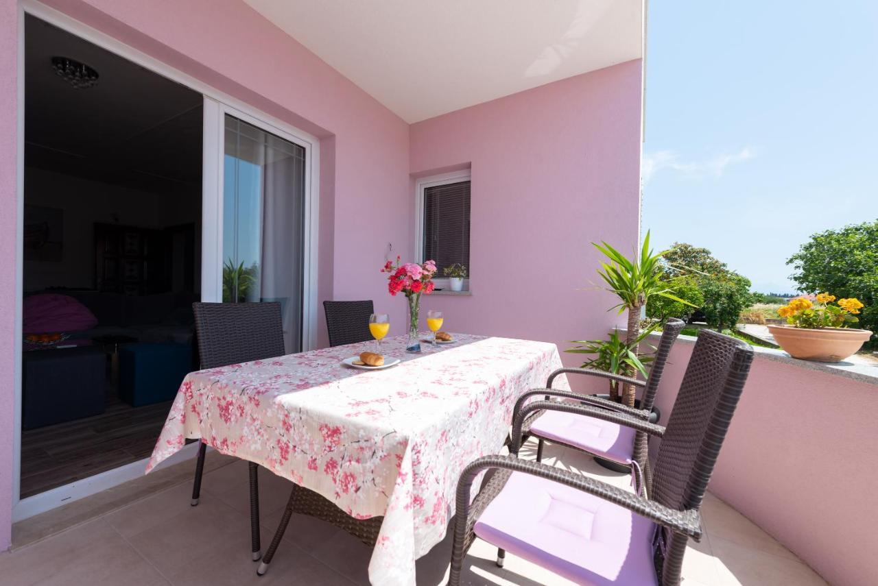 Luxury Apartment With Garden Jacuzzi And Wellness Trogir Eksteriør bilde